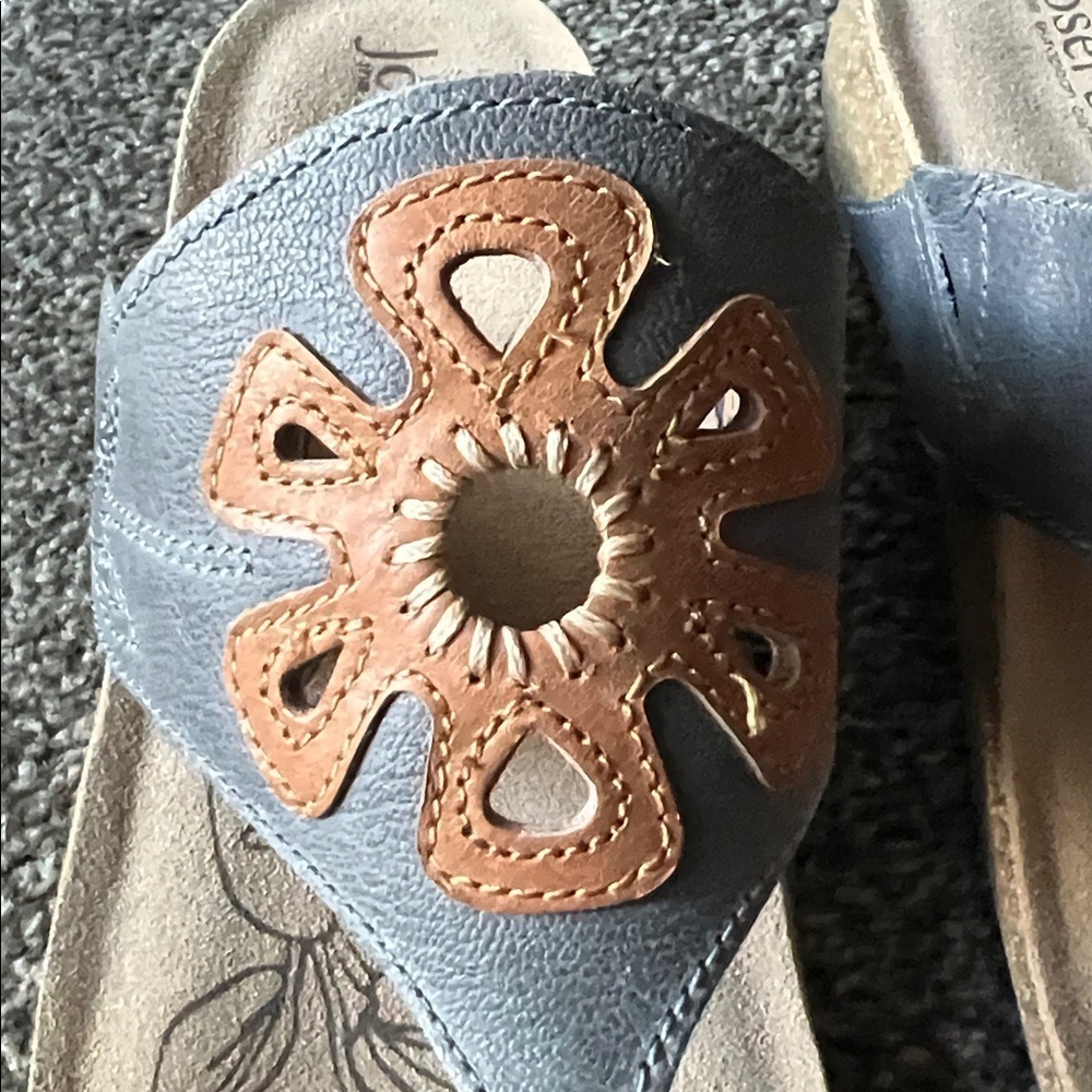 NWOT Josef Seibel Natalya Leather Thong Sandal - 41 - Picture 2 of 9